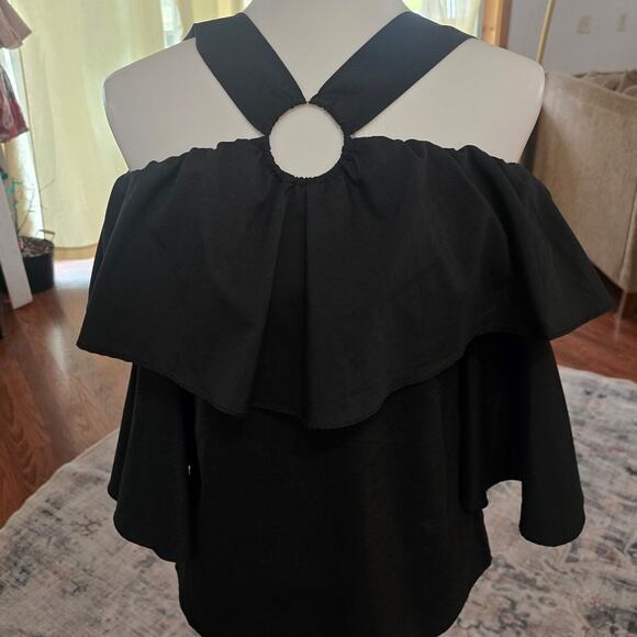 Tea n Cup Dresses & Skirts - Tea & Cup Los Angeles Ruffle Off The Shoulder Top Size S